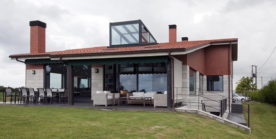 Réhabilitation d'une maison individuelle avec une chape liquide autonivelante Sika